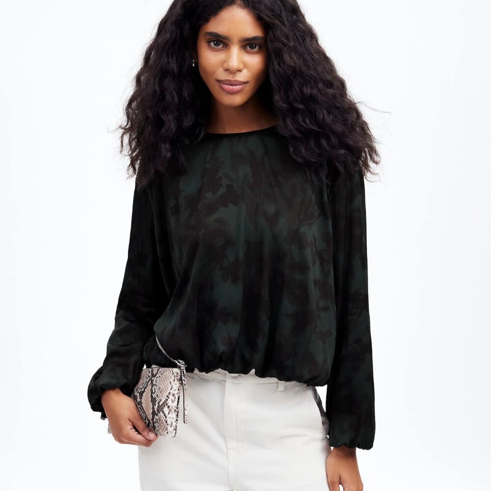 [NWT] Madewell Long-Sleeve Bubble-Hem Top in Satin in Forest